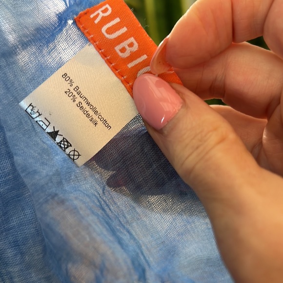 Rubicon silk & cotton oversized shawl. - Picture 16 of 16